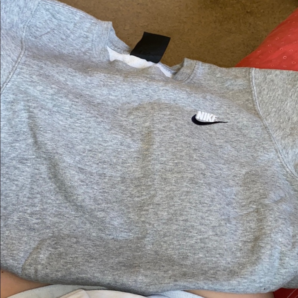 nike pullover